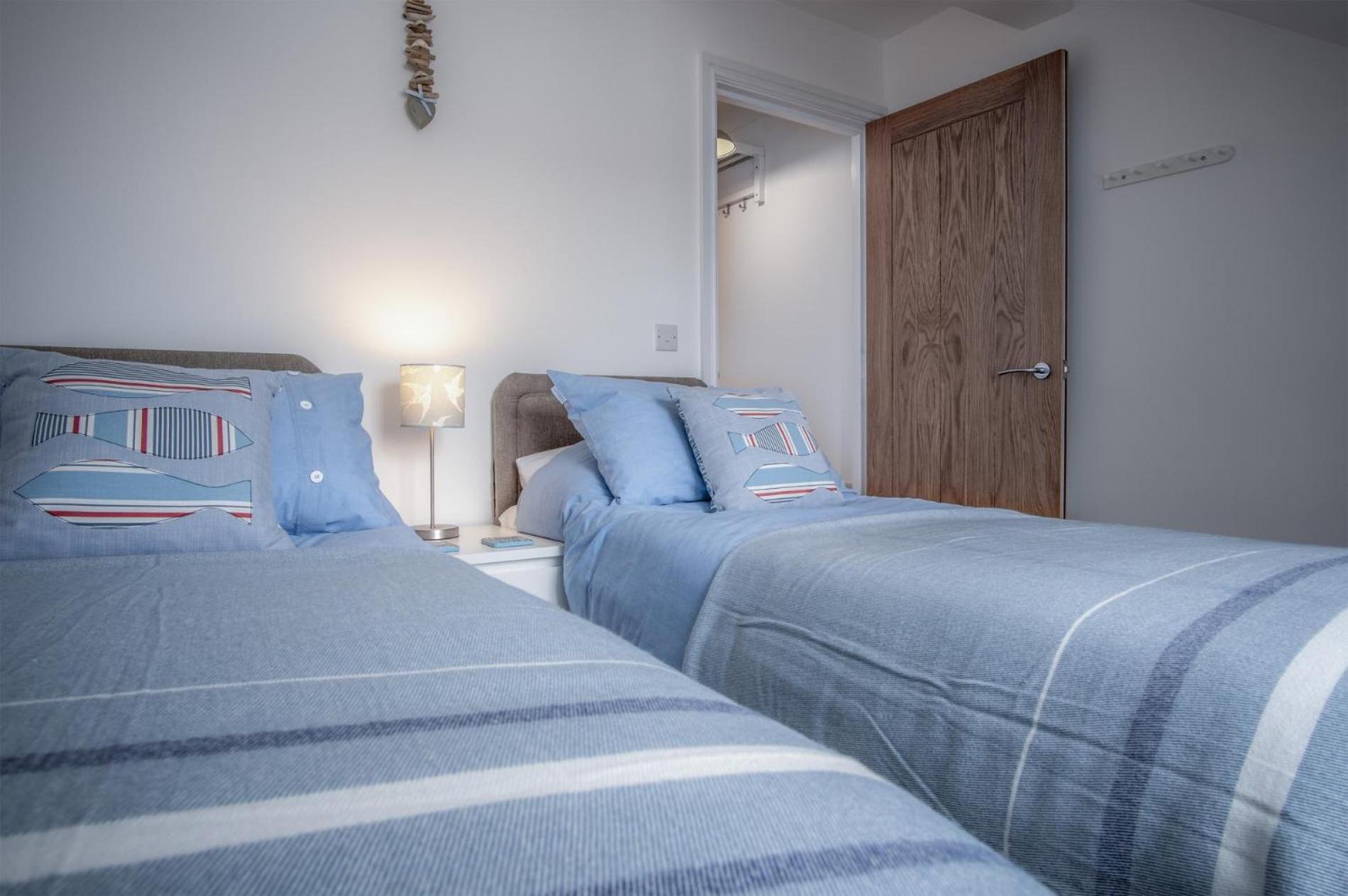 Ramsey Apartment - 2 Bedroom Apartment - Tenby Luaran gambar